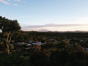 Negocios de Tejutepeque deberán cerrar a las 2:00 de la tarde para evitar covid-19